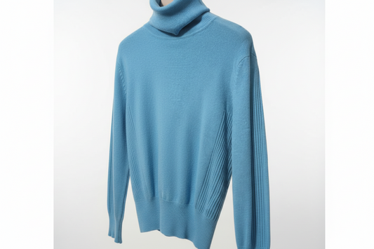 100% CACHEMIRE
legères côtes sur le côté du buste et les manches