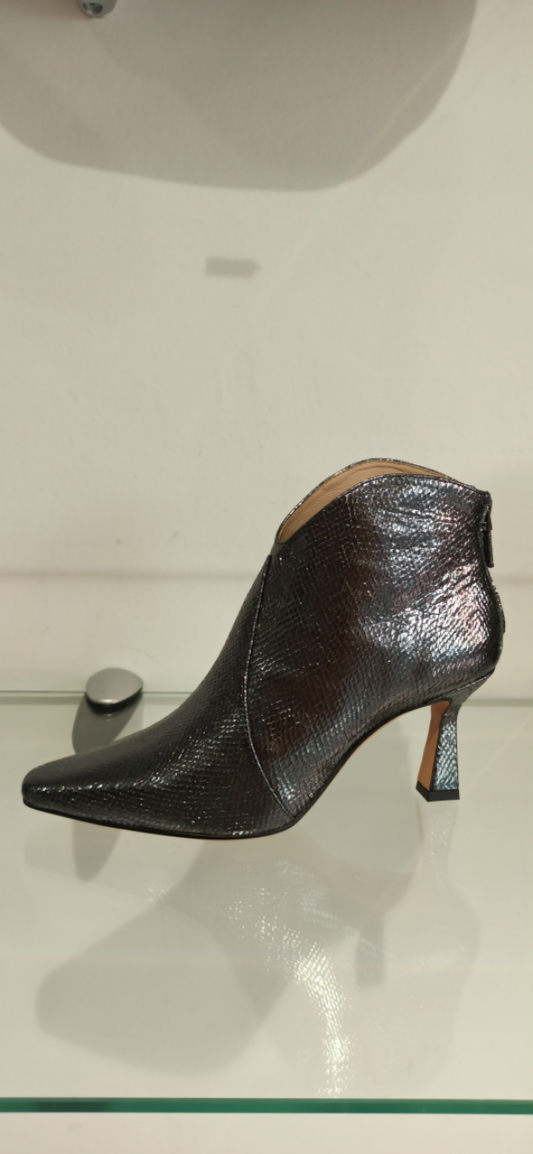 lola cruz bottine cuir argentée