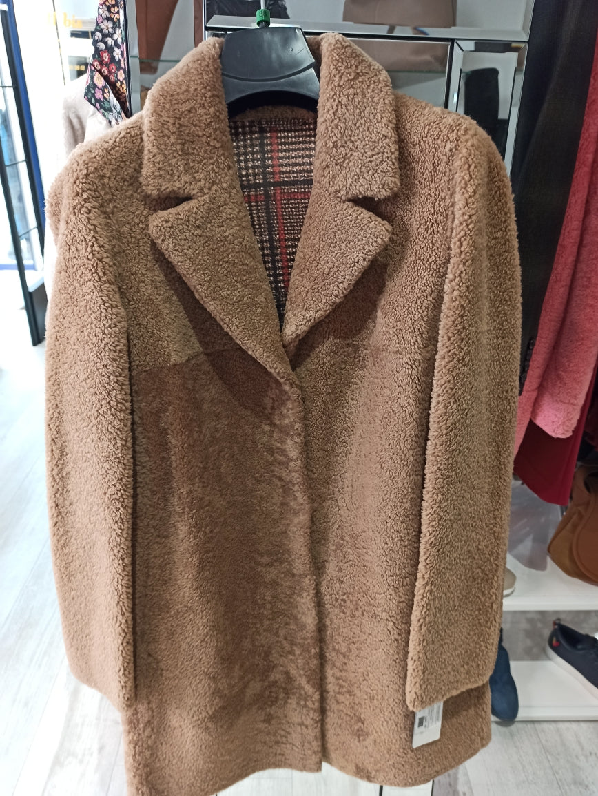 suite 109 manteau redingote camel