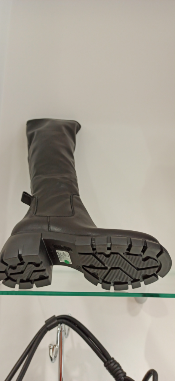 fru.it bottes cuir lisse noir