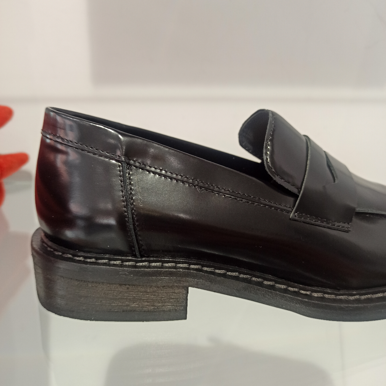 fru.it mocassin cuir glacé noir fabriquée main