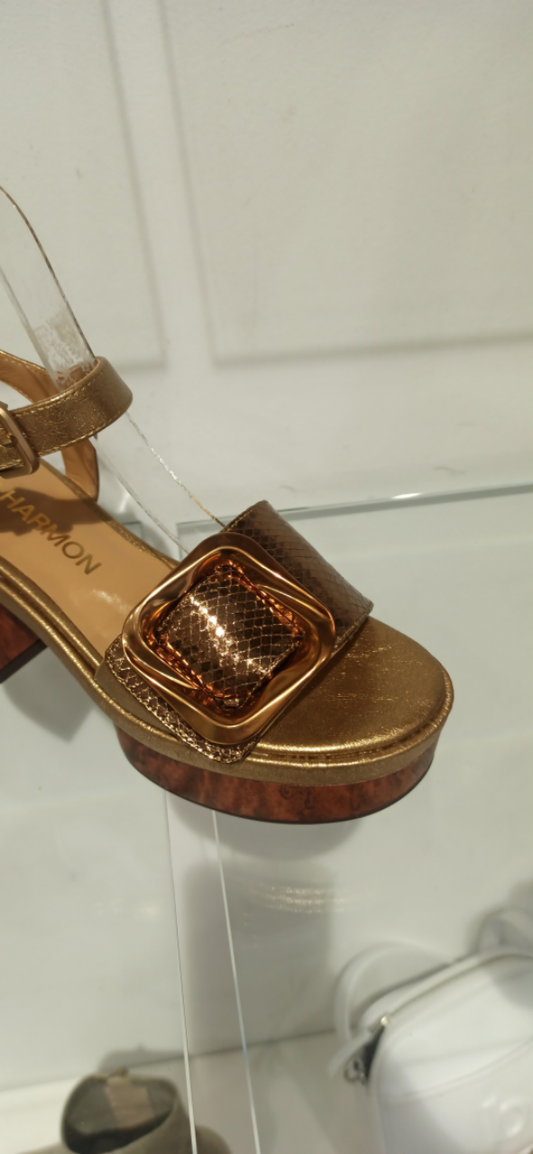 noa harmon sabot bronze