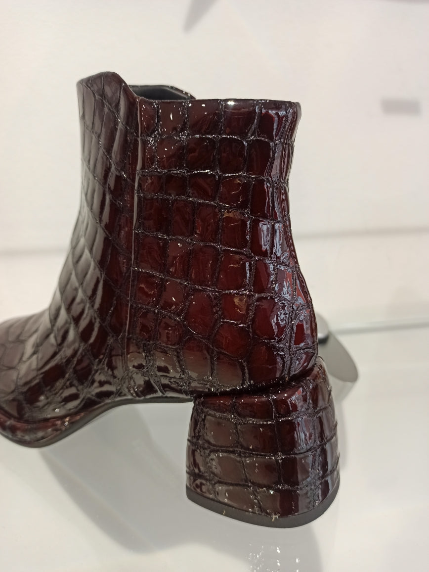 pons quintana chelsea boots cuir vernis embossed marron