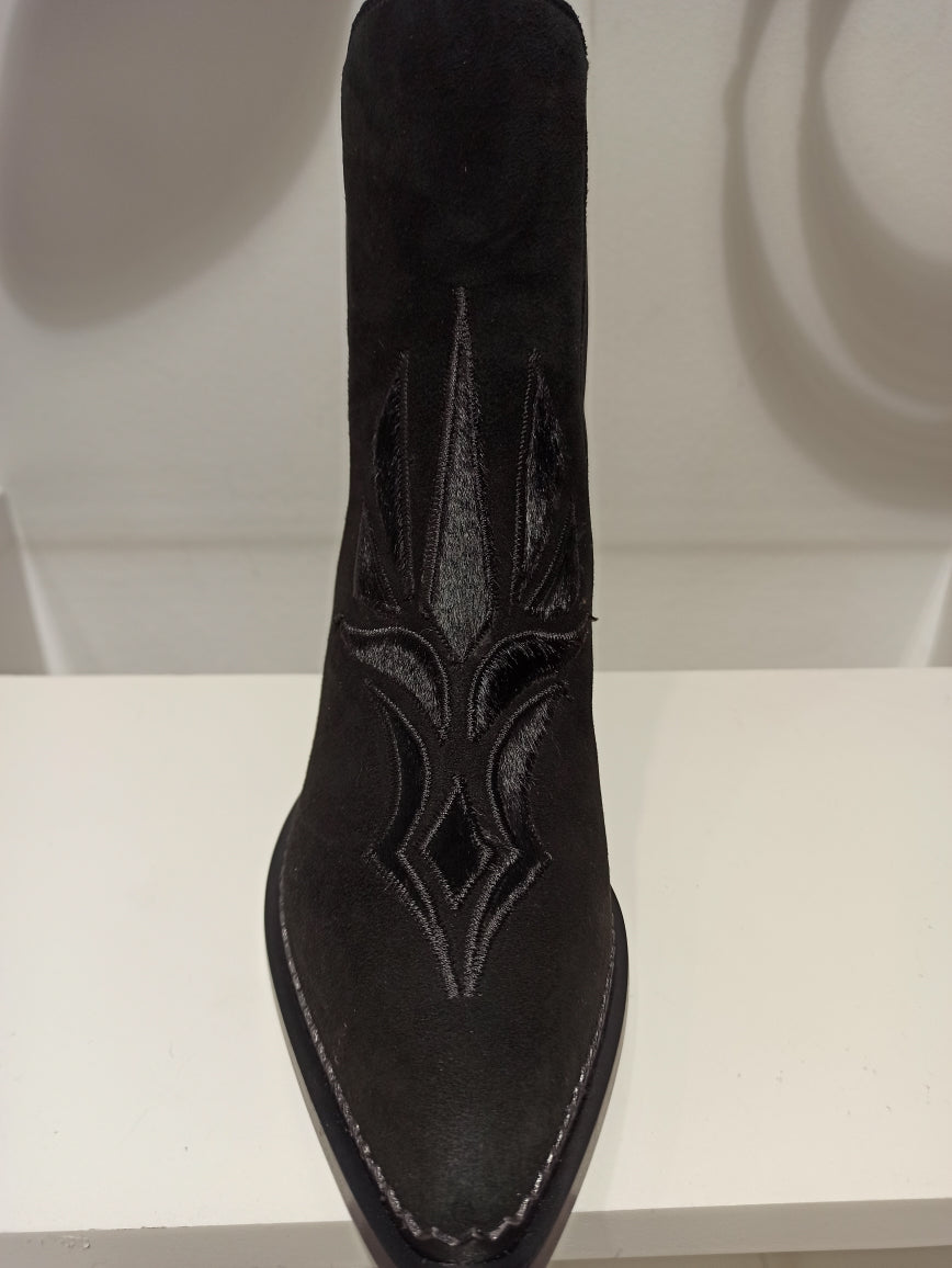 sartore santiag daim noire