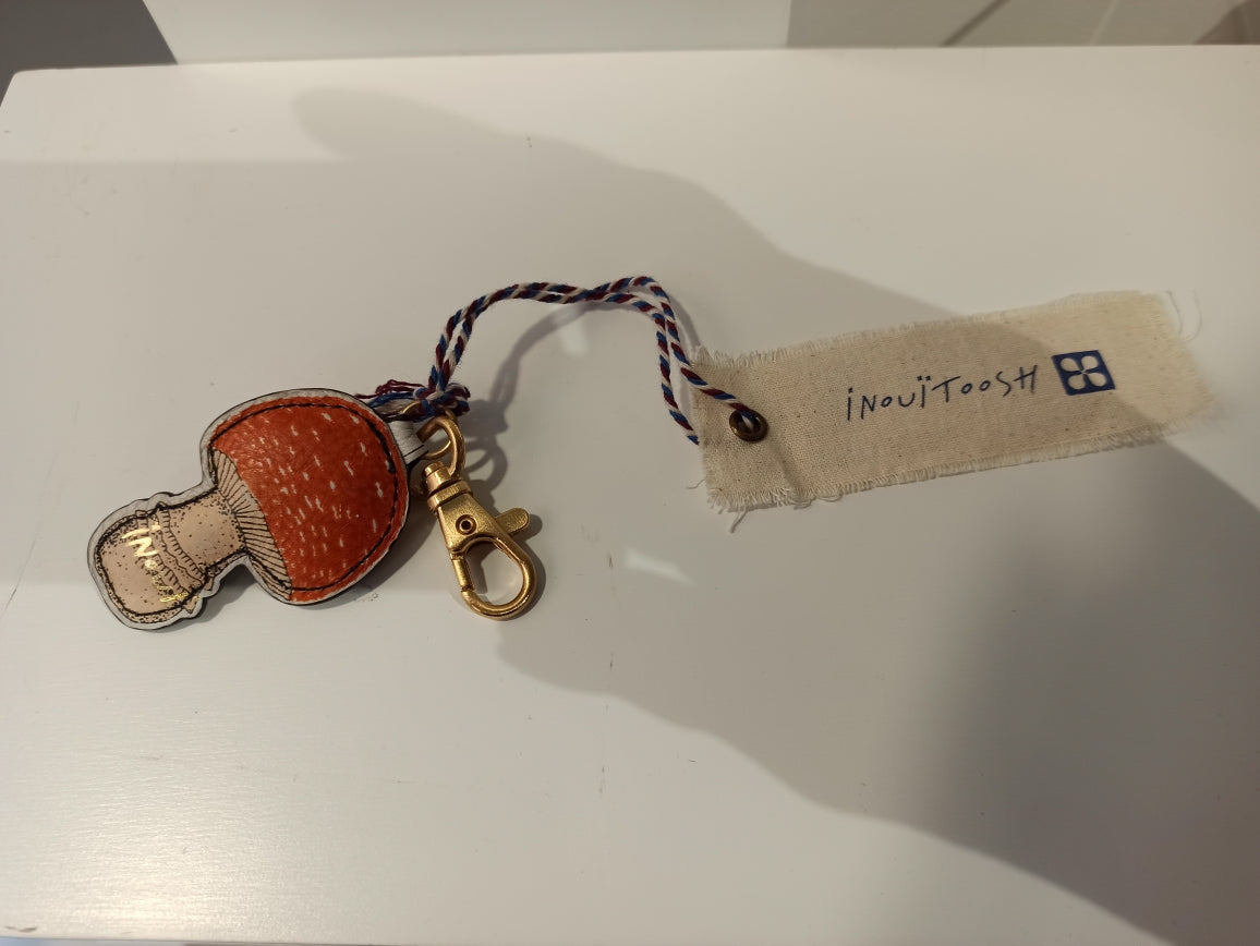 inouitoosh porte clé chance !