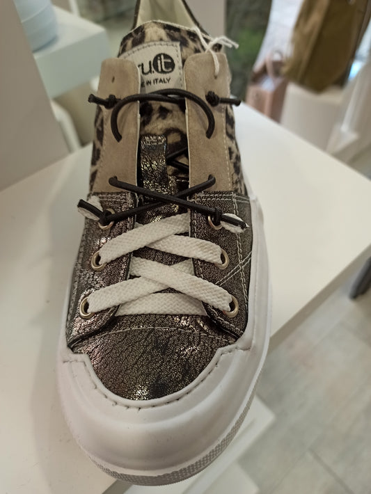 fru.it sneakers