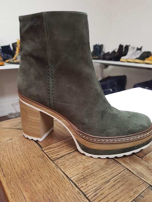 bottines pons quintana en cuir nubuck kaki avec talon bloc et plateau pour un confort optimal