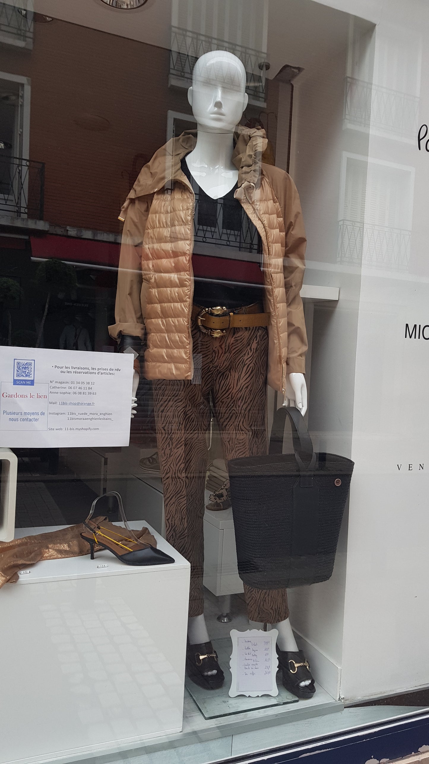 mayjune chino zèbré