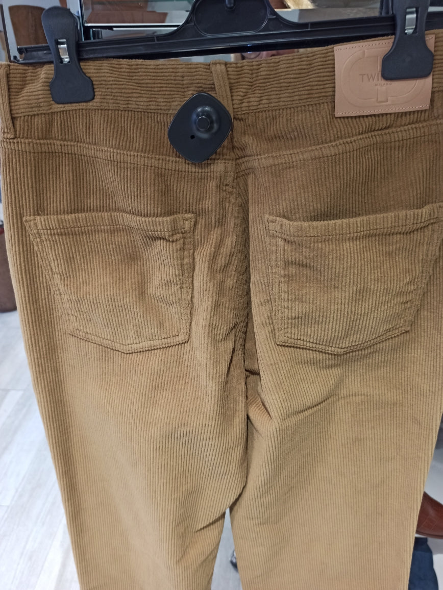 twinset pantalon velours côtelé camel
