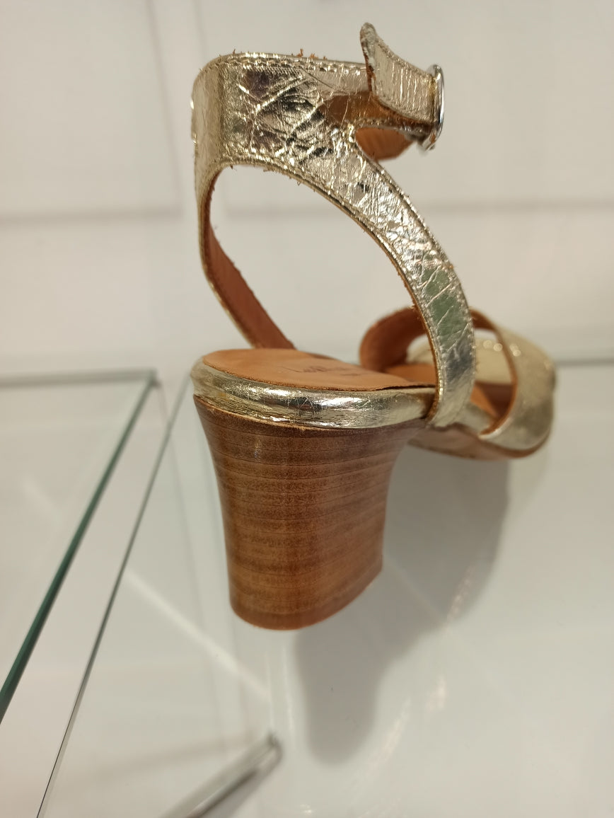 bottega di lisa sandale femme cuir doré plissé à talon