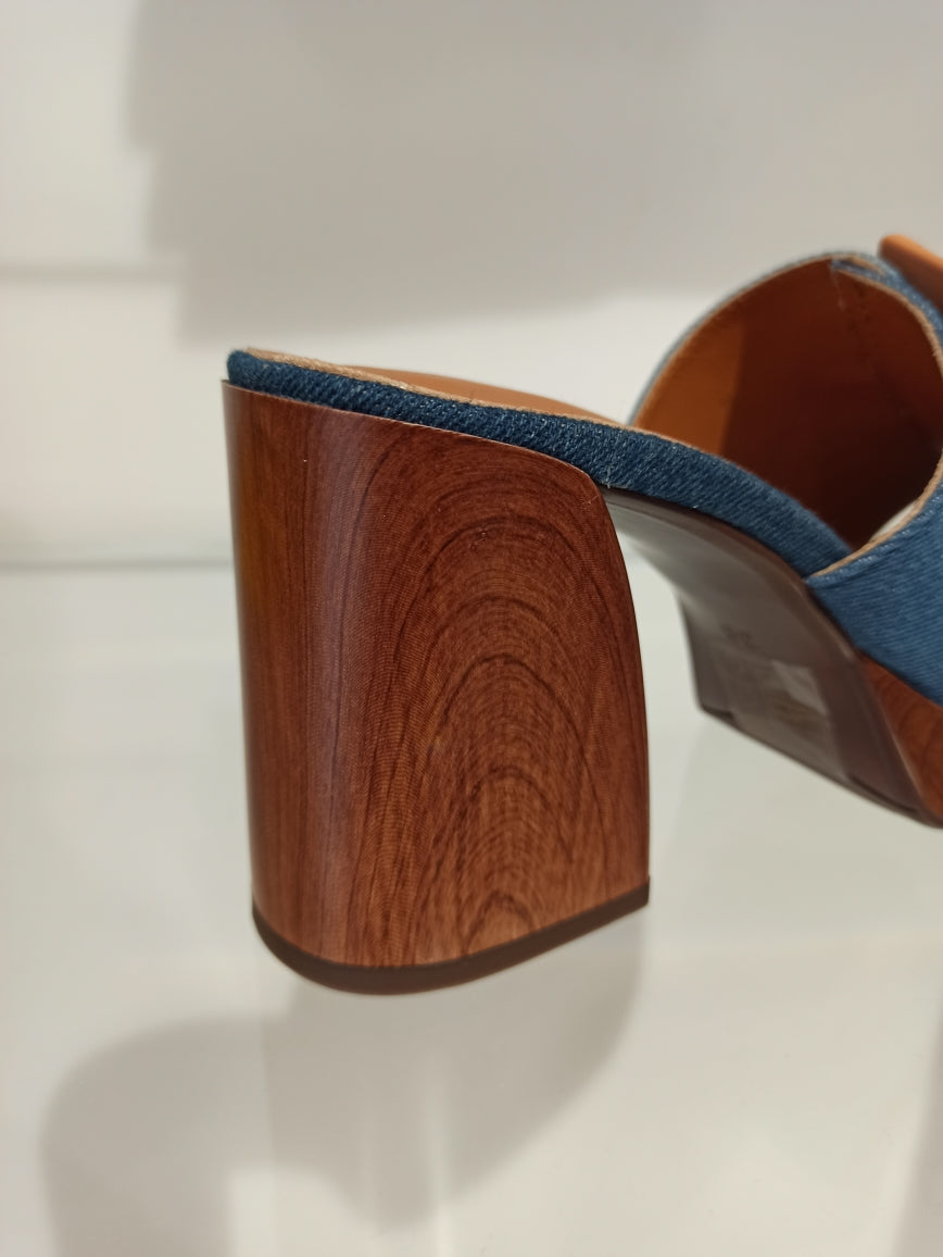 noa harmon sabot jean