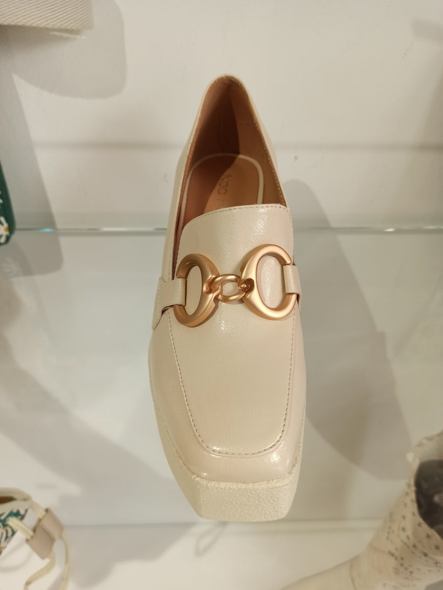 noa harmon mocassin à talon off white et aloé vera