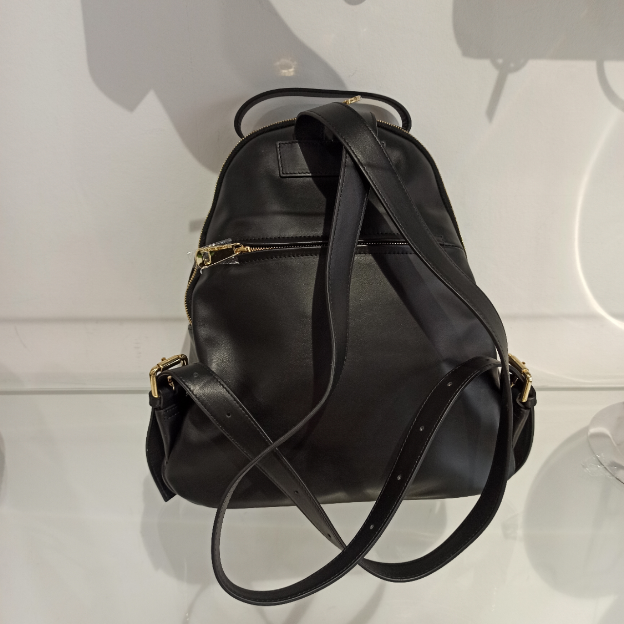 roberta gandolfi sac à dos en cuir noir