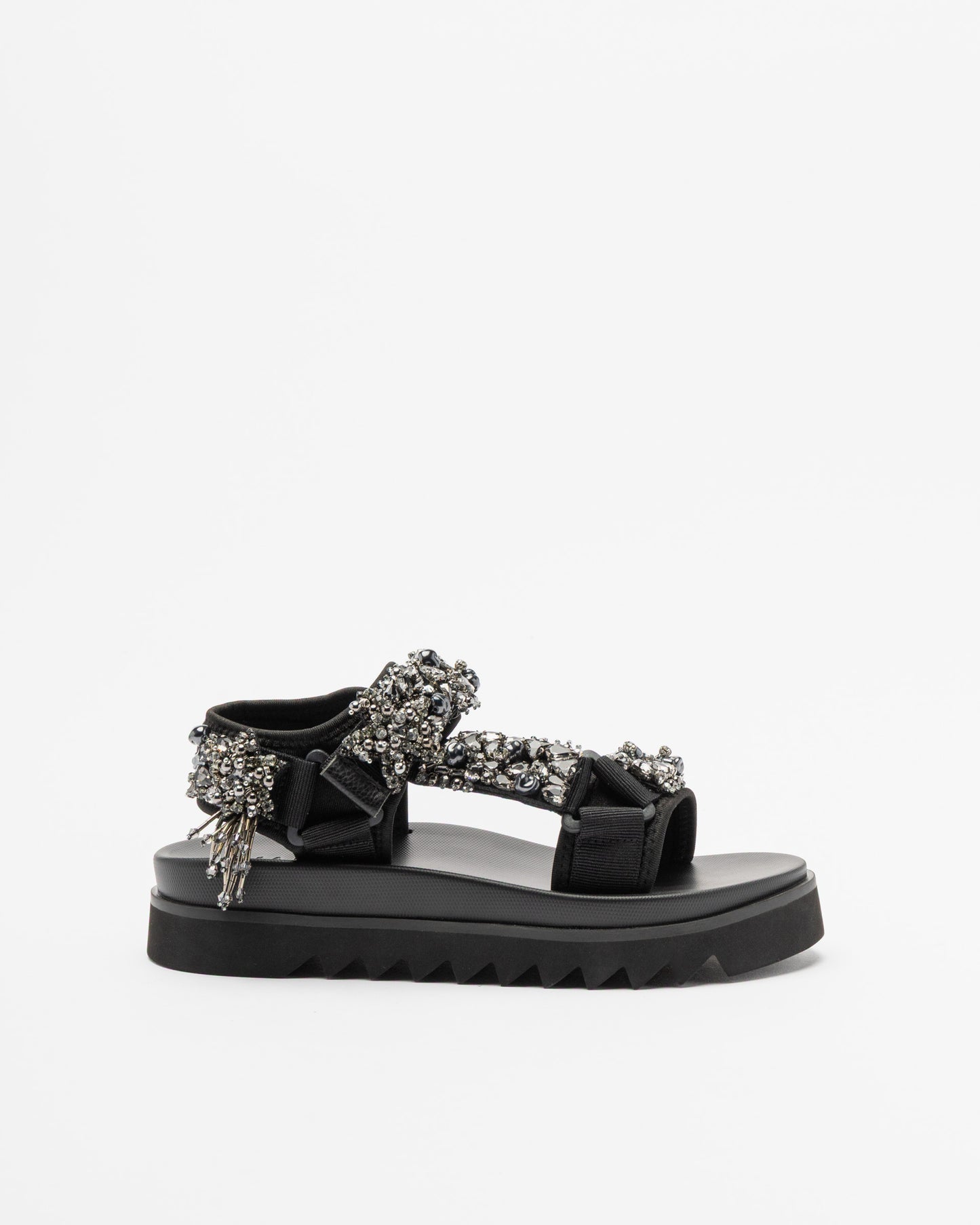NAN-KU Sandale noires