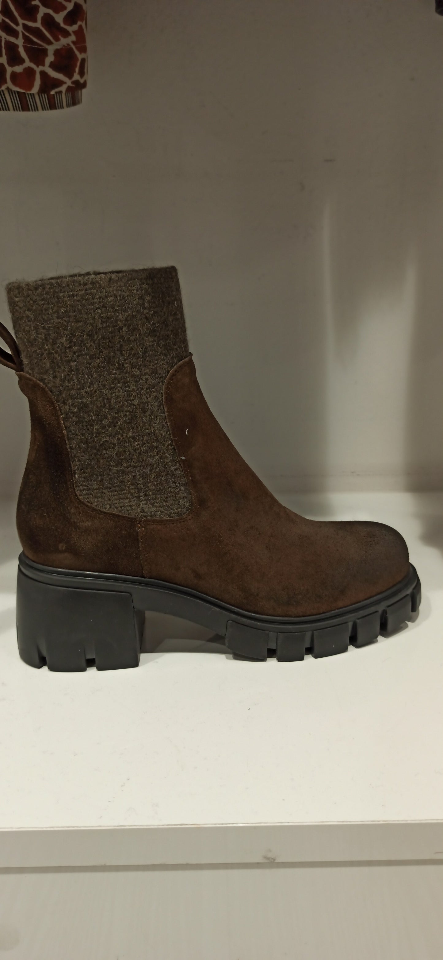 fru.it bottines daim chocolat