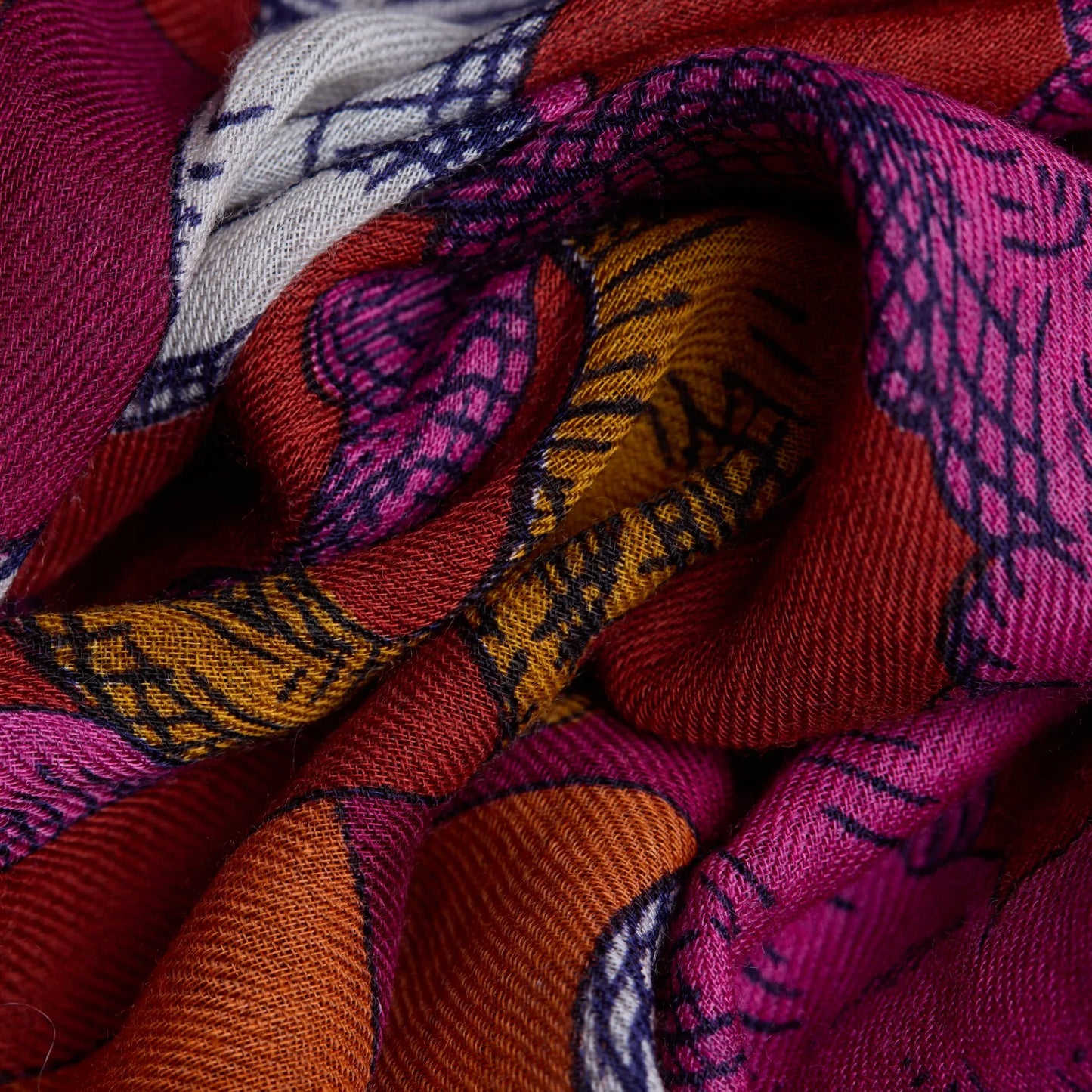 inoui editions foulard magnus