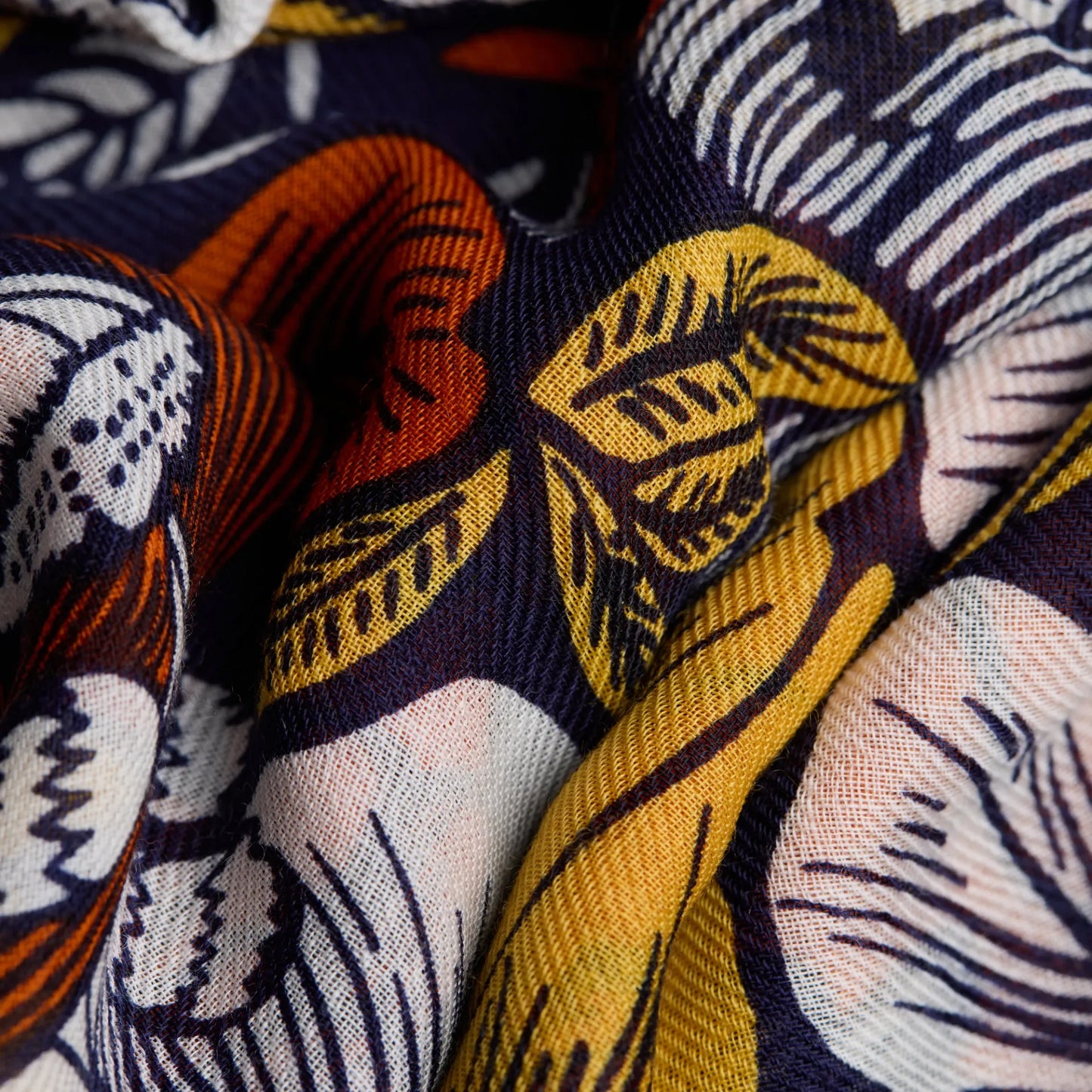 inoui editions foulard panthère