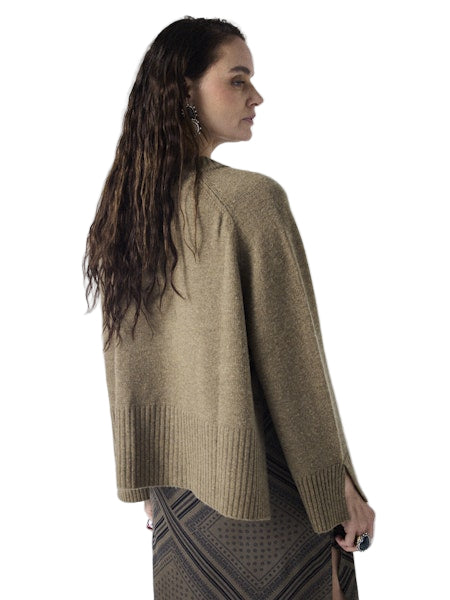 notshy pull femme 90 % laine 10 % cachemire thea coeur brodé vue de dos