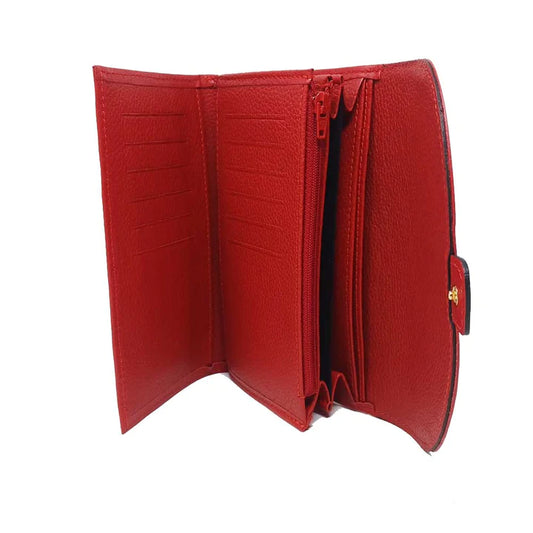 


Accessoire de mode du quotidien, le portefeuille Milano vous accompagnera dans tous vos déplacements pour transporter vos papiers essentiels et importants.&nbsp;

Il est composé de&nbsp;6 compartiments dont 1 à fermeture zippée et 1 double&nbsp;pour vos papiers ; et comprend&nbsp;14 porte-cartes. Fermeture par bouton pression et poche plaquée avant placée sous le rabat pour un accès rapide. Logo Berthille floqué sous le rabat.