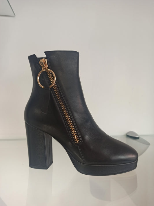 lola cruz boots plateforme noire