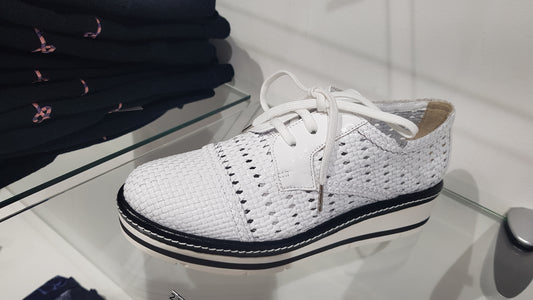 pons quintana derbies en cuir tressé blanc