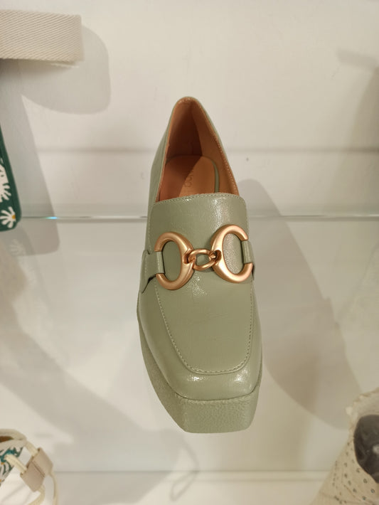 noa harmon mocassin à talon off white et aloé vera