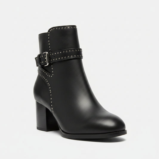 Bottes Lola Cruz noires en cuir agneau avec talon de 5 cm et bracelet de cheville réglable